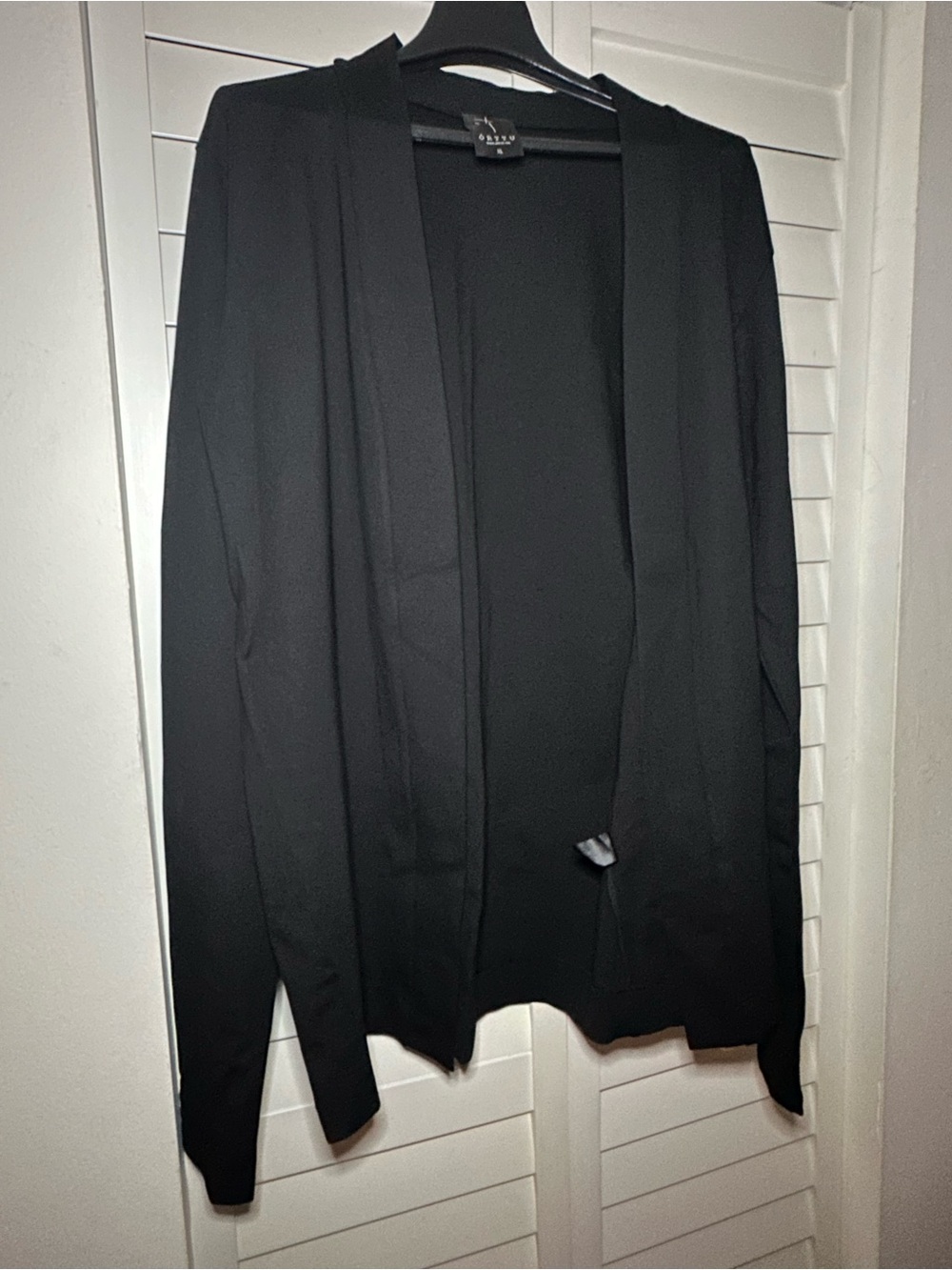 ORTTU Men's Black Open-Front Cardigan